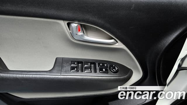 Kia Ray фургон /, 2017 16