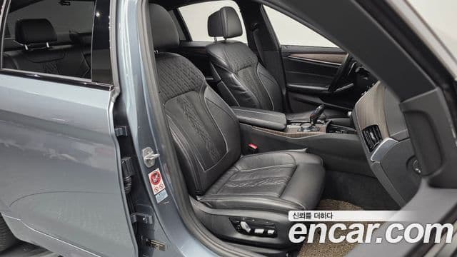 BMW 5시리즈 (G30) 530i xDrive M Sport Plus, 2017 10