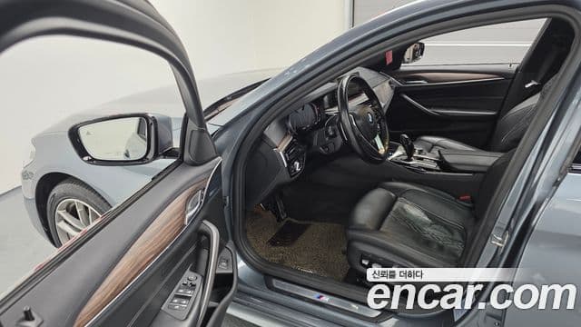 BMW 5시리즈 (G30) 530i xDrive M Sport Plus, 2017 11