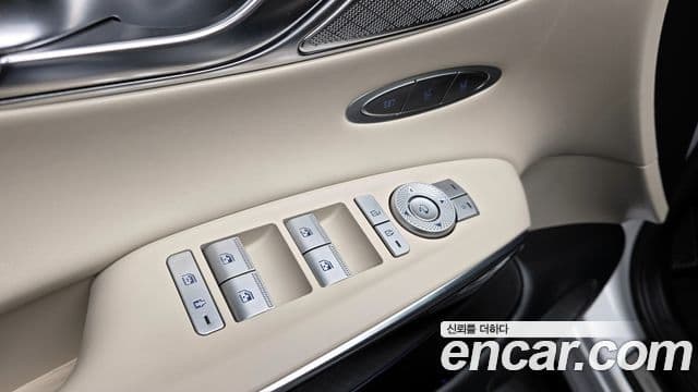 Genesis GV70, 2024 14