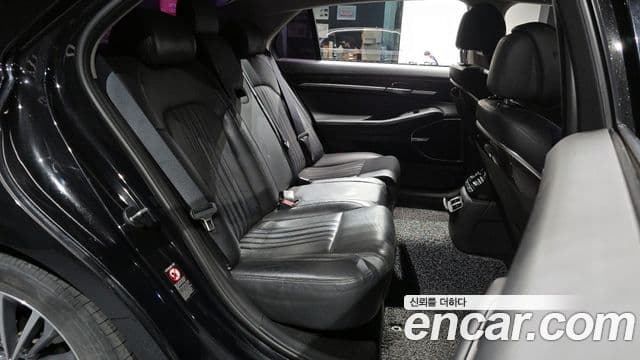 Genesis EQ900 Luxury, 2016 12