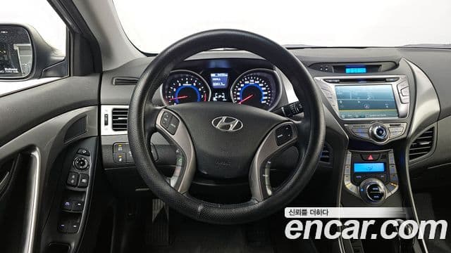 Hyundai Avante MD M16 GDI Avenue, 2014 14