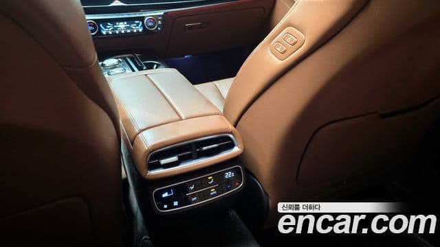 Genesis G80 (RG3) бензин 2.5 турбо 2WD, 2023 16