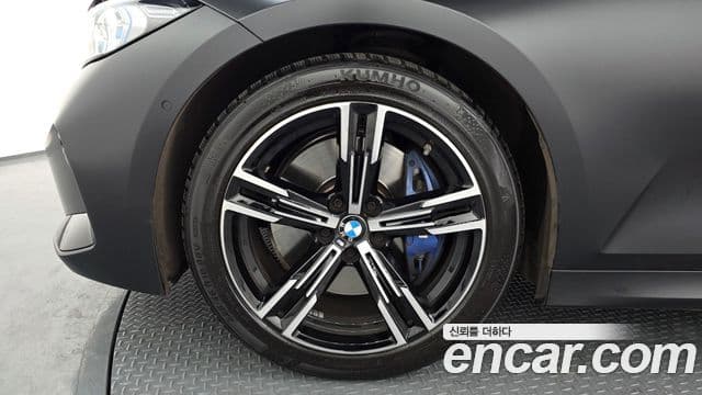 BMW 3시리즈 (G20) 320d Туринг (Touring) M Sport, 2025 все фото