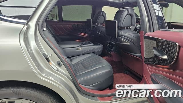 Lexus LS500h 5세대 3.5 Platinum AWD, 2023 12