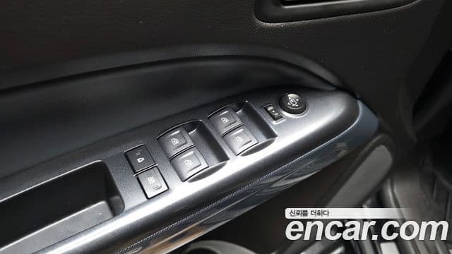 Chevrolet(GM대우) real New 콜로라도 3.6 Z71-X Midnight 4WD, 2021 17