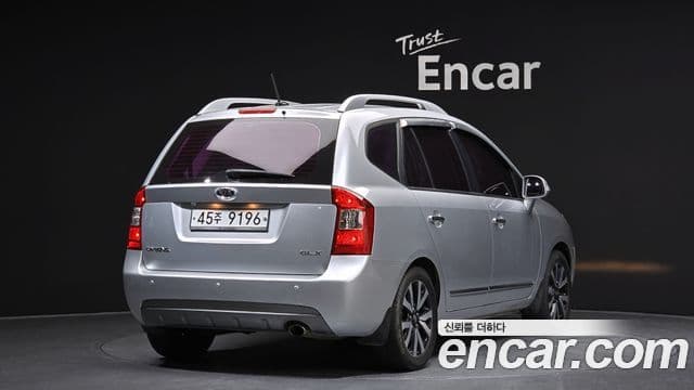 Kia 뉴카렌스 топовая версия, 2011 2