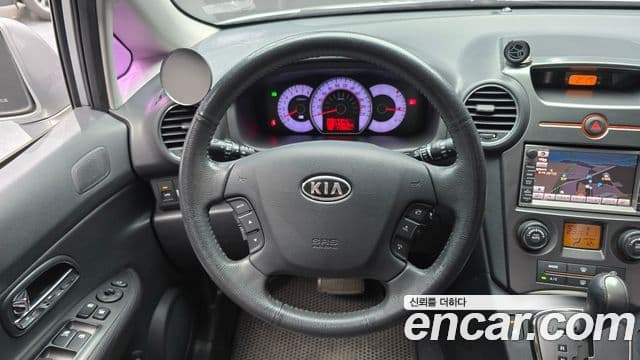 Kia 뉴카렌스 топовая версия, 2011 14