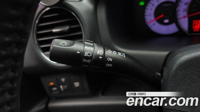 Kia 뉴카렌스 топовая версия, 2011 17