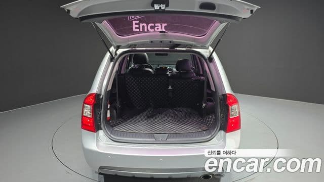 Kia 뉴카렌스 топовая версия, 2011 20