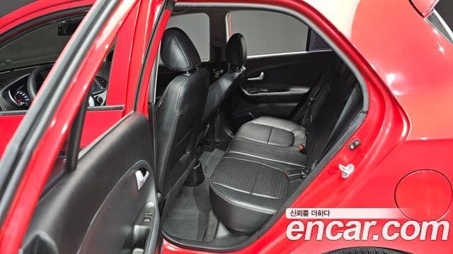 Kia The / новый New Morning Luxury, 2016 11