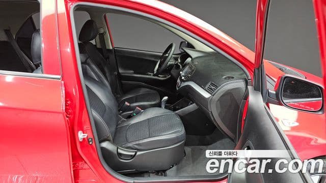 Kia The / новый New Morning Luxury, 2016 12