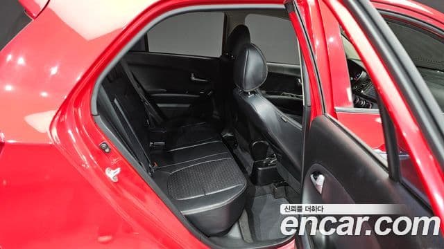 Kia The / новый New Morning Luxury, 2016 13