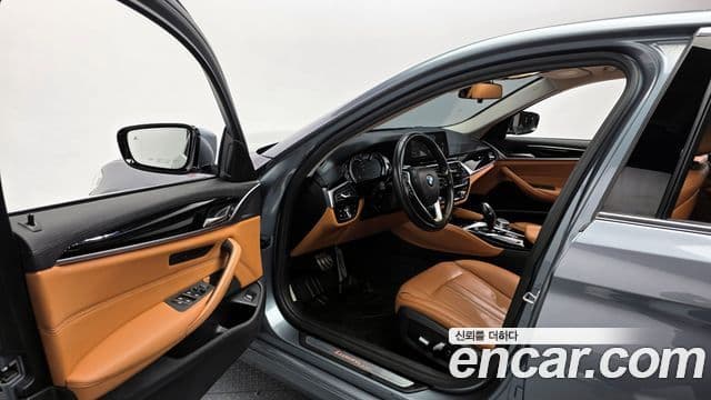 BMW 5시리즈 (G30) 520d Luxury Special Edition, 2018 10