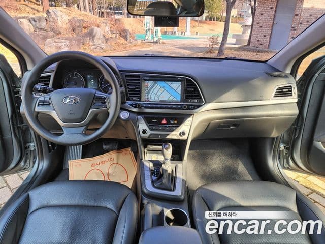 Hyundai Avante AD 1.6 GDI Value Plus, 2017 9