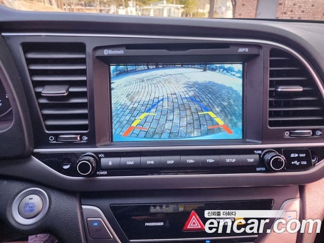 Hyundai Avante AD 1.6 GDI Value Plus, 2017 16