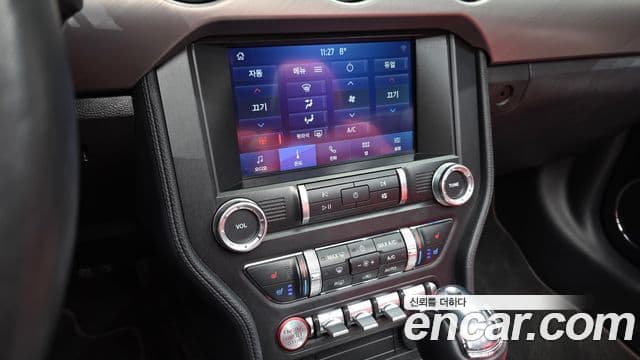 Ford Mustang кабриолет, 2022 15