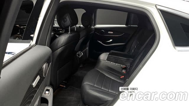 Mercedes-Benz GLC-класс X253 GLC300 4MATIC купе, 2019 12