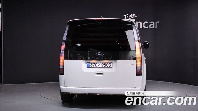 Hyundai Staria Prestige, 2024 4