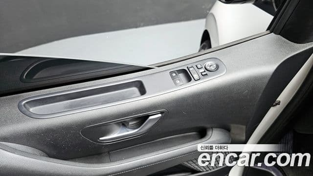 Hyundai Staria Prestige, 2024 17