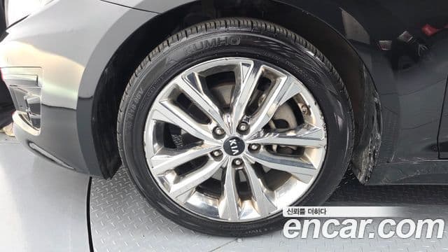 Kia The / новый New K5 Noblesse, 2015 10