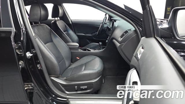 Kia The / новый New K5 Noblesse, 2015 12