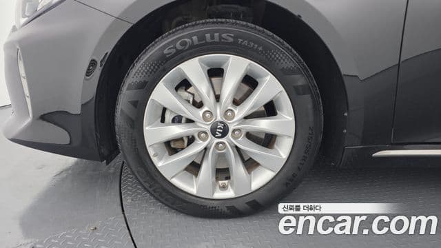 Kia K5 2세대 Noblesse Special, 2017 все фото