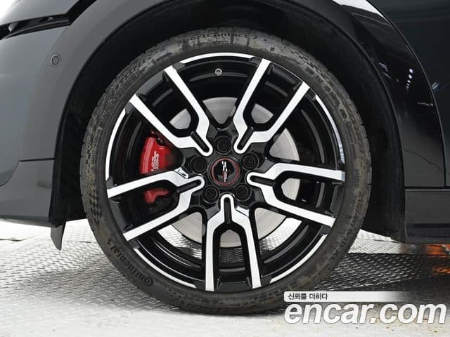 Mini Cooper S кабриолет 4세대 JCW, 2025 все фото