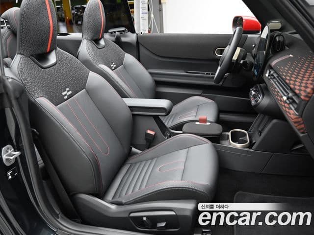 Mini Cooper S кабриолет 4세대 JCW, 2025 10