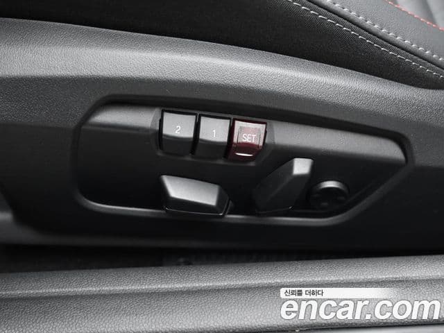 Mini Cooper S кабриолет 4세대 JCW, 2025 16