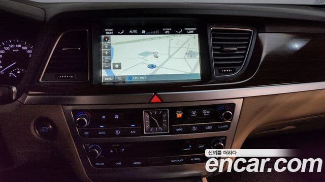 Genesis G80 Premium Luxury, 2017 14