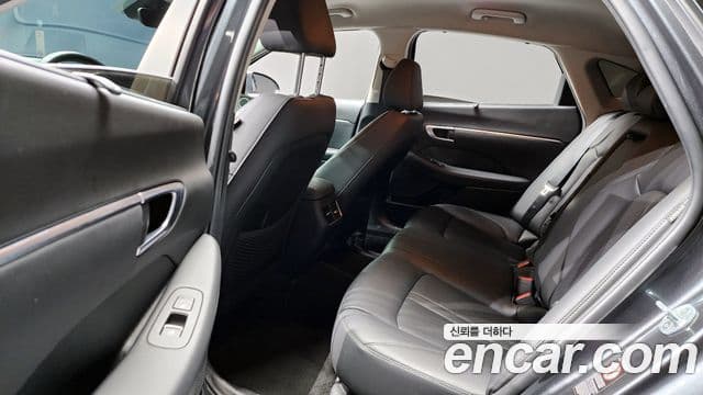 Hyundai Sonata (DN8) Premium Family, 2020 12