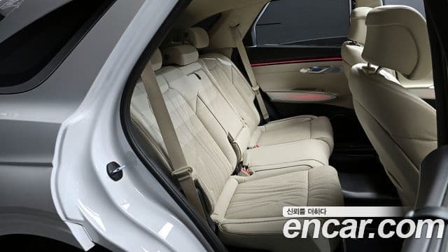 Genesis GV70, 2026 12