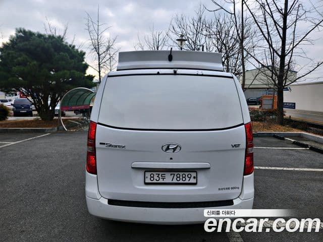 Hyundai Grand Starex Refrigerated Truck, 2017 6