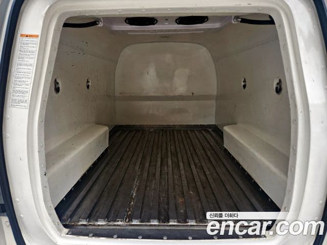 Hyundai Grand Starex Refrigerated Truck, 2017 15