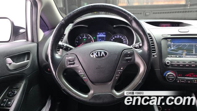 Kia K3 Luxury, 2014 13