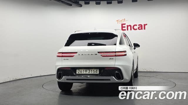 Genesis GV70, 2023 4