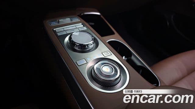 Genesis GV70, 2023 9