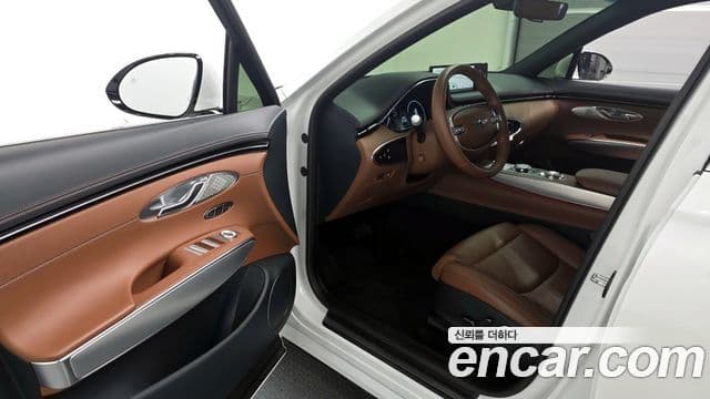 Genesis GV70, 2023 10