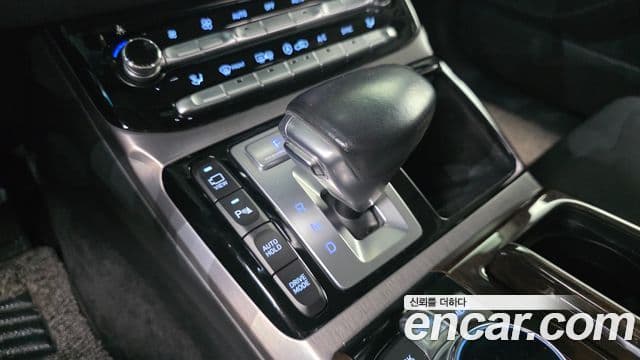 Genesis EQ900 Premium Luxury, 2018 9