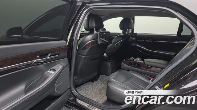 Genesis EQ900 Premium Luxury, 2018 17