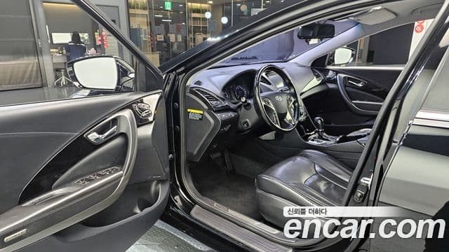 Hyundai Grandeur HG Modern, 2014 11