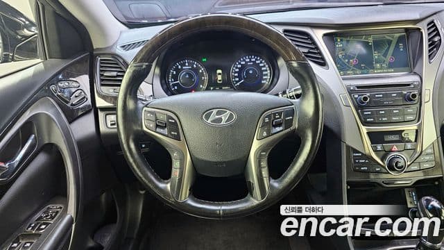 Hyundai Grandeur HG Modern, 2014 13