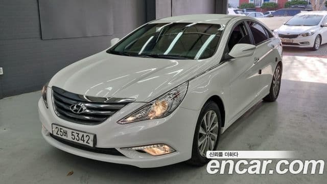 Hyundai Sonata The / новый 브릴리언트 LPI Smart(для людей с инвалидностью), 2014 1