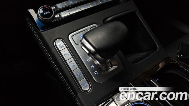 Genesis G90 Luxury, 2019 9