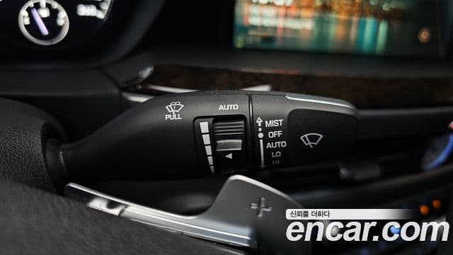 Genesis G90 Luxury, 2019 17