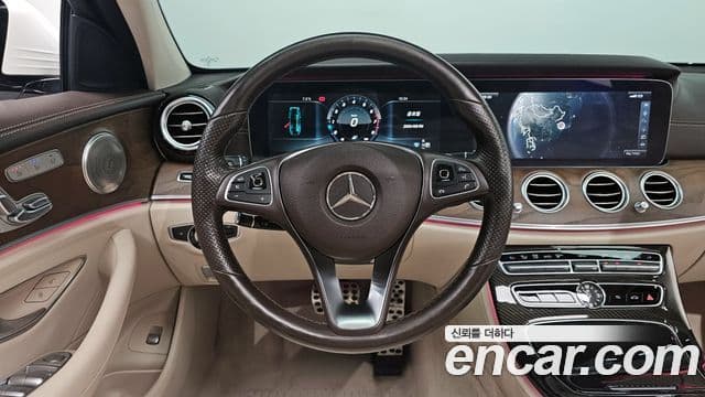 Mercedes-Benz E-класс W213 Exclusive, 2017 13