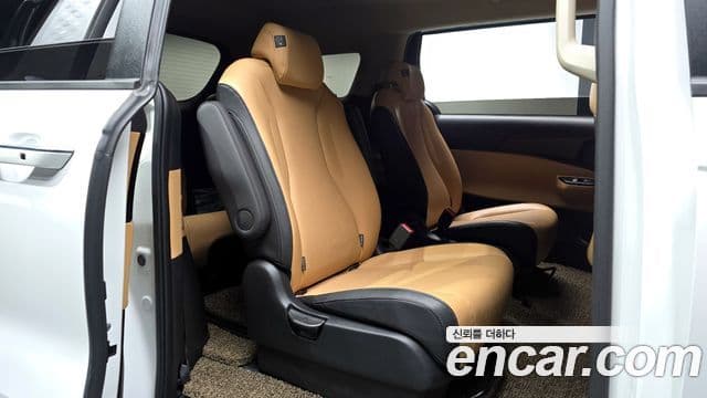 Kia Carnival 4세대 Prestige, 2023 12