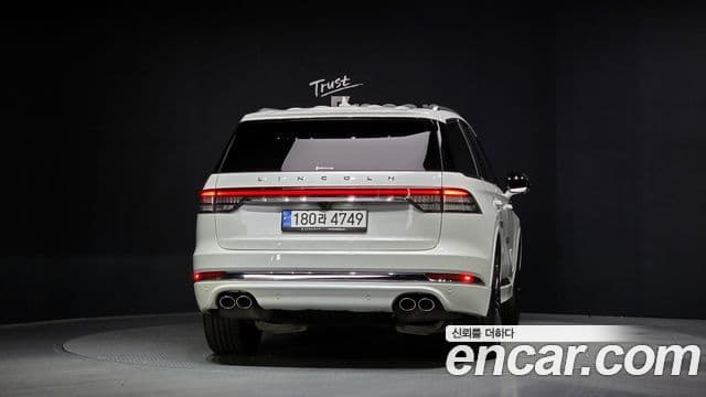 Lincoln Aviator 2세대 3.0 Black Label AWD, 2023 4
