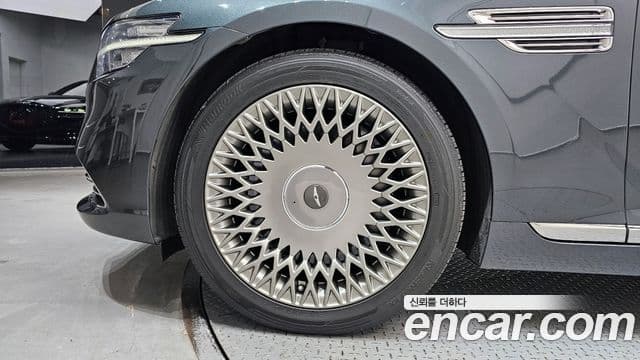 Genesis G90 Premium Luxury, 2019 все фото